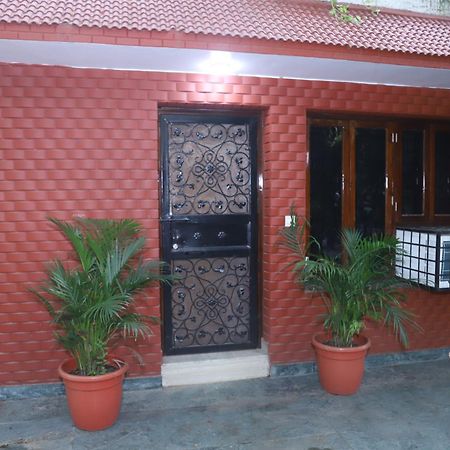ניו דלהי Divine India Service Apartment 3Bhk,B57 Sarita Vihar,Apollo מראה חיצוני תמונה