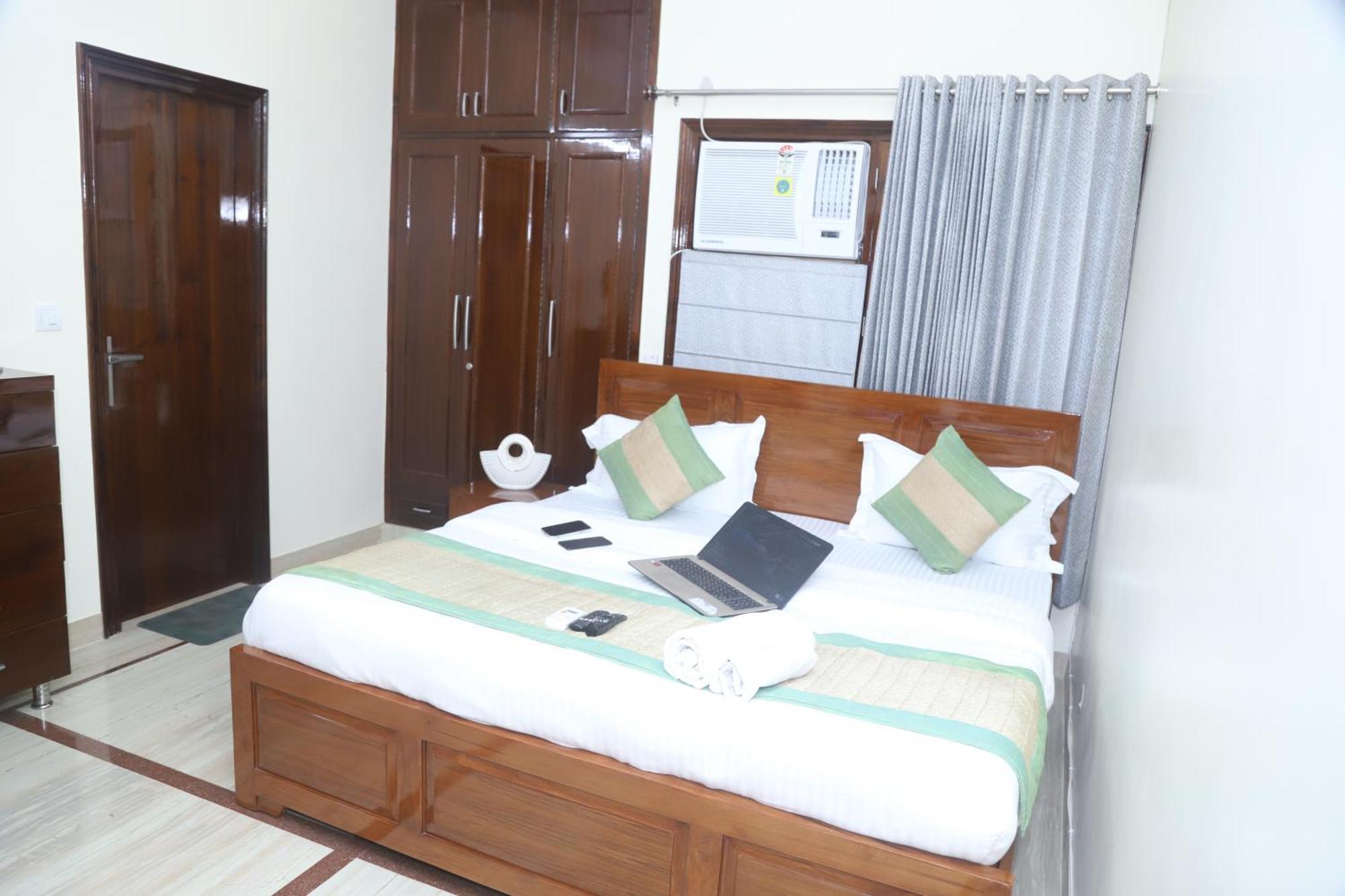 ניו דלהי Divine India Service Apartment 3Bhk,B57 Sarita Vihar,Apollo מראה חיצוני תמונה