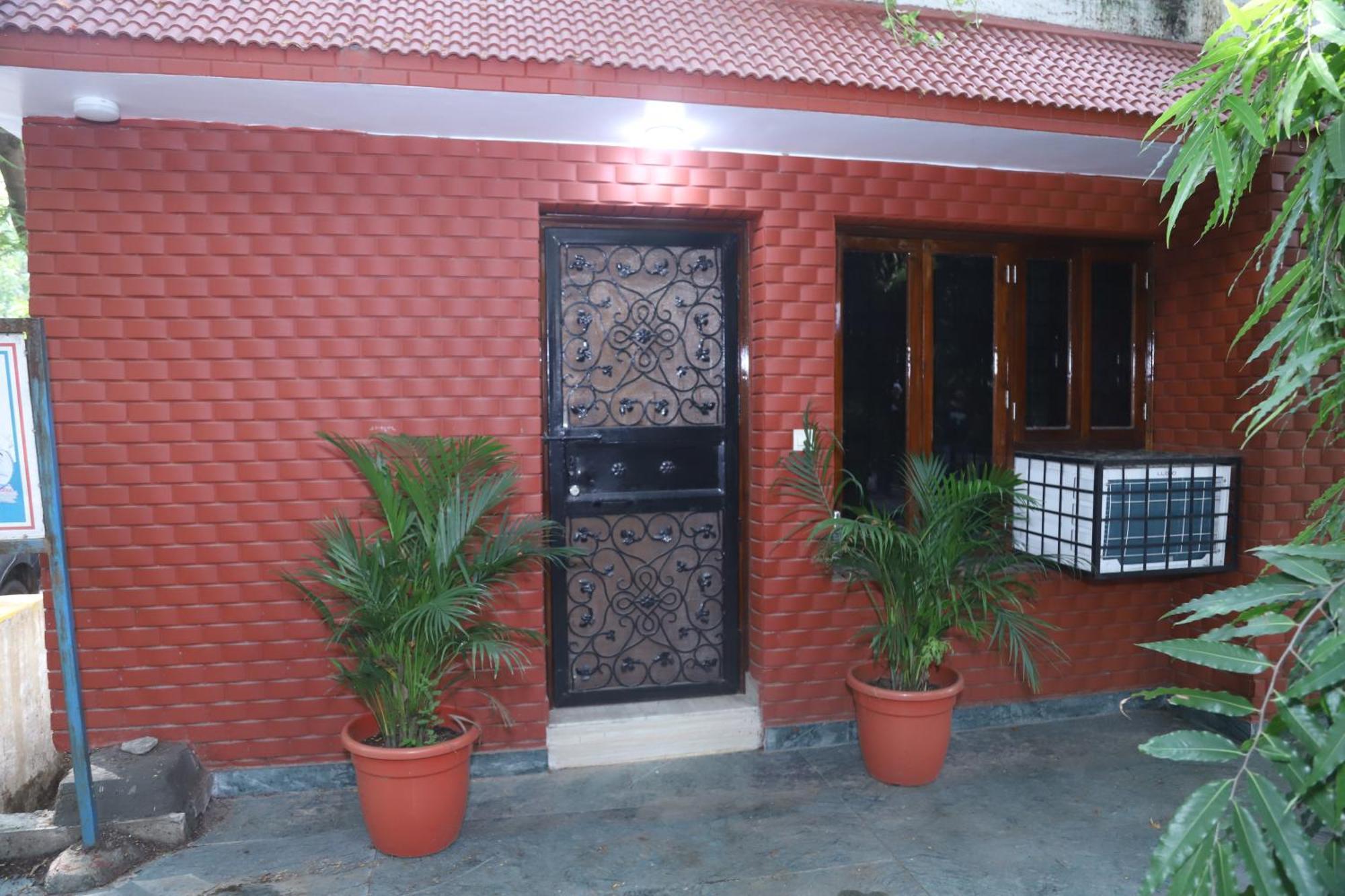 ניו דלהי Divine India Service Apartment 3Bhk,B57 Sarita Vihar,Apollo מראה חיצוני תמונה